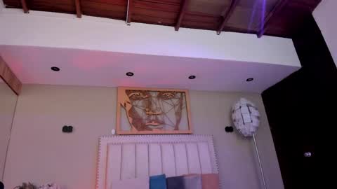    640  200   online show from April 5, 2026, 5:54 pm