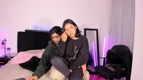 Coco and J online show from November 13, 2025, 1:43 pm