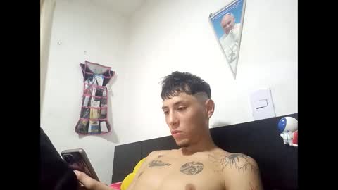 Snapshot of _spider_dick_ chatting on January 26, 2025, 2:03 am Alejandro Pinzon online show from January 26, 2025, 2:03 am