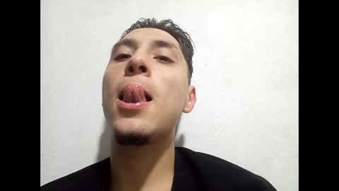 Snapshot of _spider_dick_ chatting on February 3, 2025, 3:42 am Alejandro Pinzon online show from February 3, 2025, 3:42 am