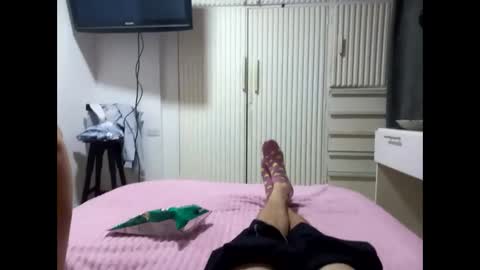 Snapshot of _spider_dick_ chatting on March 2, 2025, 9:21 am Alejandro Pinzon online show from March 2, 2025, 9:21 am