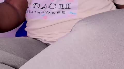 susy online show from October 23, 2025, 11:53 am