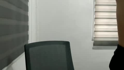 Snapshot of _stacymonroe_ chatting on February 16, 2025, 4:53 am Stacy online show from February 16, 2025, 4:53 am