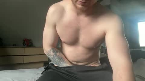 _stevie___ online show from March 29, 2026, 10:48 am