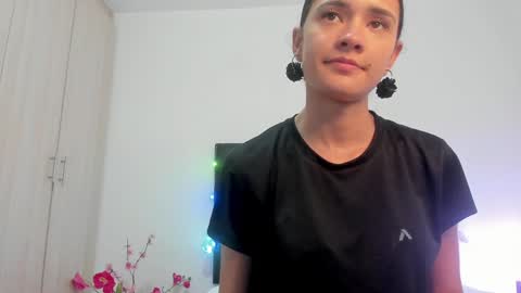 Snapshot of _sussi_ chatting on December 20, 2024, 7:50 pm Sussi online show from December 20, 2024, 7:50 pm