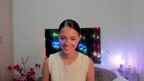 Snapshot of _sussi_ chatting on December 21, 2024, 1:42 pm Sussi online show from December 21, 2024, 1:42 pm