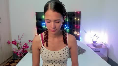 Snapshot of _sussi_ chatting on December 27, 2024, 1:28 pm Sussi online show from December 27, 2024, 1:28 pm