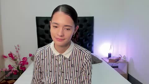 Snapshot of _sussi_ chatting on January 31, 2025, 1:45 pm Sussi online show from January 31, 2025, 1:45 pm