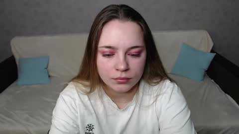 Lana online show from December 3, 2024, 3:52 am