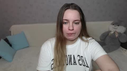 Lana online show from February 26, 2025, 8:59 am