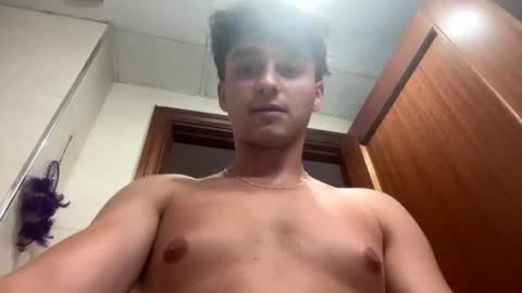 Snapshot of _sweetmoses_ chatting on August 6, 2026, 11:56 am SweetMoses online show from August 6, 2026, 11:56 am