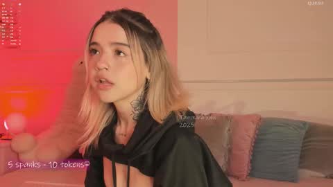 Snapshot of _tammarra_ chatting on September 10, 2025, 4:07 pm _tammarra_ online show from September 10, 2025, 4:07 pm