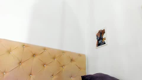 _tarek_ online show from September 24, 2025, 2:09 pm