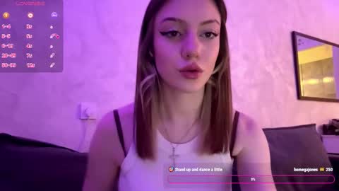 Lovely 3 online show from October 19, 2025, 2:50 pm