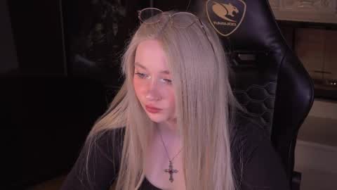 MIRA online show from April 17, 2026, 5:54 am