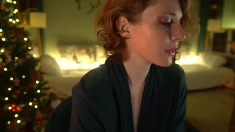 Snapshot of _the_sun_ chatting on December 22, 2024, 1:55 am Evi online show from December 22, 2024, 1:55 am