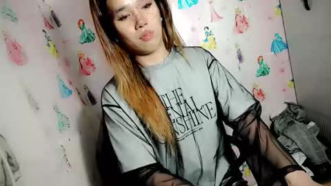 Snapshot of _topdomfucker_ chatting on April 19, 2026, 12:59 pm Iam Alex online show from April 19, 2026, 12:59 pm