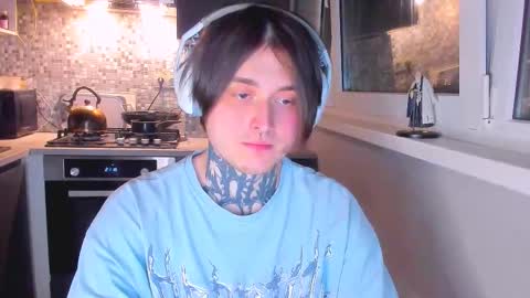 _torfin_ online show from March 7, 2026, 9:56 pm