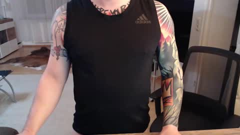 Snapshot of _trythis_ chatting on December 16, 2025, 7:52 pm _trythis_ online show from December 16, 2025, 7:52 pm