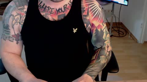 Snapshot of _trythis_ chatting on April 5, 2026, 7:05 am _trythis_ online show from April 5, 2026, 7:05 am