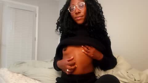 Snapshot of _twiddleree_ chatting on November 20, 2025, 2:34 am twiddleree online show from November 20, 2025, 2:34 am