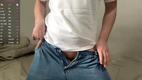 _twinkboy__ online show from February 26, 2026, 9:19 am