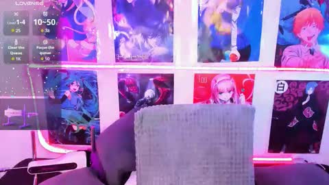     online show from November 12, 2025, 3:07 am