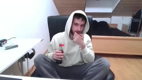 Vlad online show from November 7, 2025, 10:43 pm