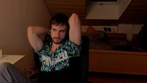 Snapshot of _v_l_a_d_ chatting on January 6, 2026, 11:51 pm Vlad online show from January 6, 2026, 11:51 pm