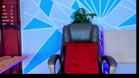 Valeria Montes online show from September 14, 2025, 6:23 am