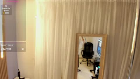 _valerycooper online show from June 2, 2026, 11:56 am