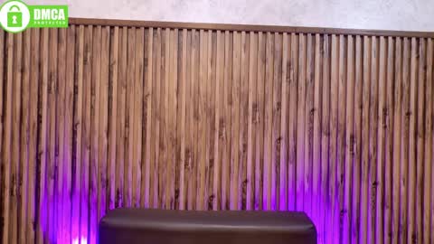 Snapshot of _veronicadeleon_ chatting on April 18, 2026, 2:10 pm Veronica online show from April 18, 2026, 2:10 pm