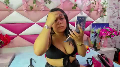 _violeta18_ online show from November 20, 2025, 2:56 am