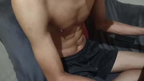 _vov_ online show from April 13, 2026, 6:46 pm