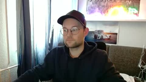 Snapshot of _whoisthatguy_ chatting on May 18, 2026, 3:07 pm _whoisthatguy_ online show from May 18, 2026, 3:07 pm