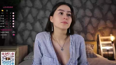 Anna online show from March 3, 2025, 4:03 am