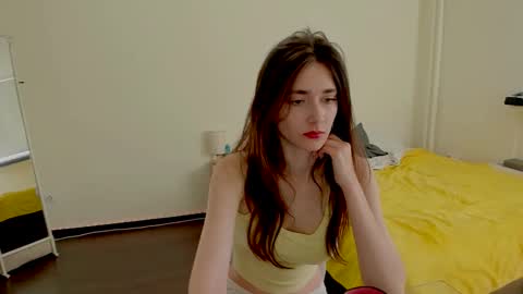 Willa online show from September 29, 2025, 12:21 pm