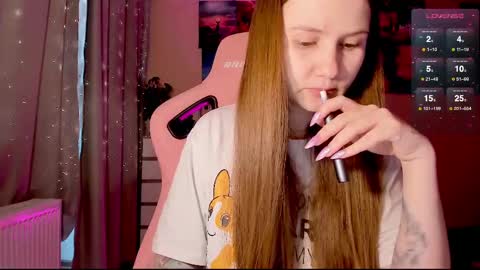 Enni online show from February 21, 2025, 7:23 am