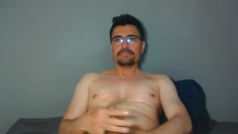 _xbesteb11 online show from June 20, 2026, 10:34 pm