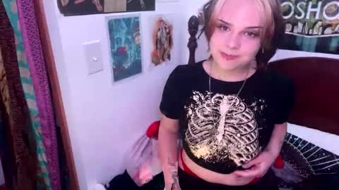 Snapshot of _xxalexx chatting on September 24, 2025, 2:37 am _xxalexx online show from September 24, 2025, 2:37 am