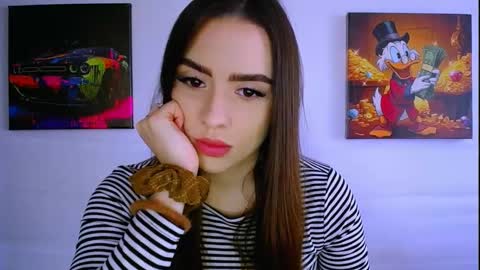 Alisa online show from November 1, 2025, 11:45 am