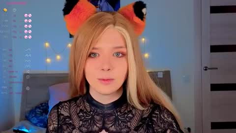 LITTLE FOX online show from January 16, 2026, 4:11 pm