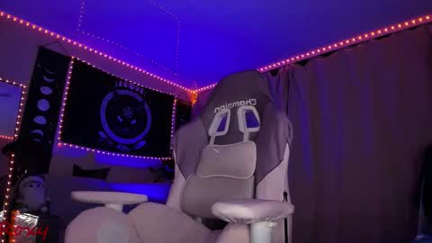 Roxy online show from February 26, 2026, 1:26 am