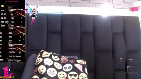 Yuyi online show from September 17, 2025, 12:40 pm