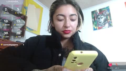 Zoe  online show from January 23, 2025, 1:24 pm