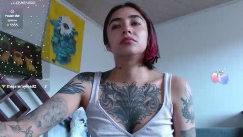 Zoe  online show from November 6, 2025, 4:30 pm