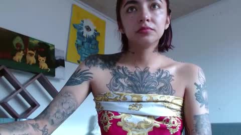 Zoe  online show from November 16, 2025, 4:12 pm