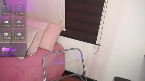 Snapshot of a__vanellopecute chatting on February 27, 2025, 9:43 am Alexandra online show from February 27, 2025, 9:43 am