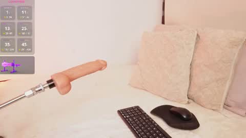 Snapshot of a__vanellopecute chatting on July 1, 2026, 8:38 am Alexandra online show from July 1, 2026, 8:38 am