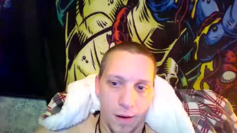 Snapshot of a_bored_dragon chatting on January 10, 2025, 9:02 am A Bored Dragon online show from January 10, 2025, 9:02 am